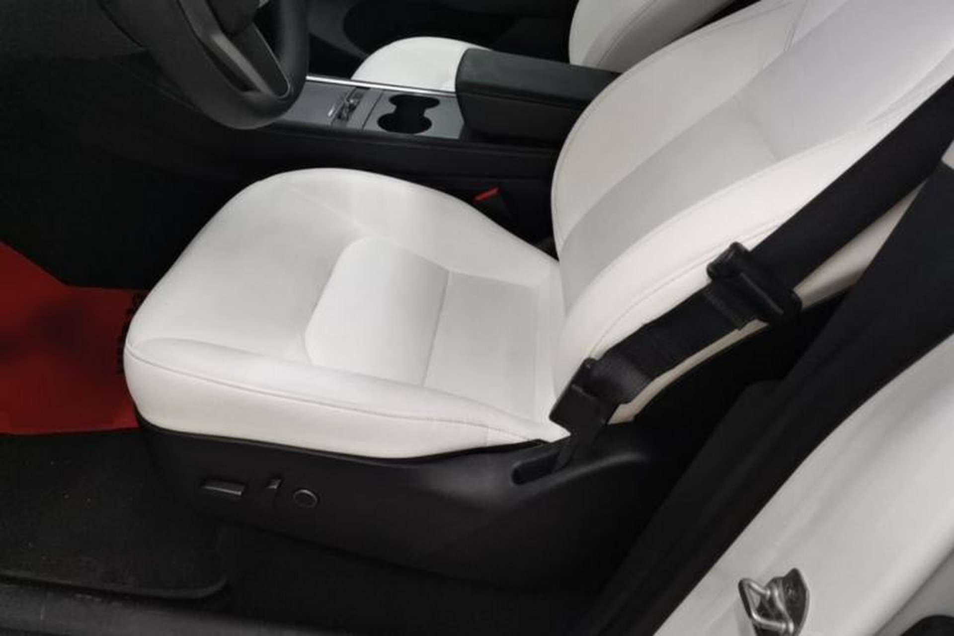 Used Tesla Model Y 2022 Revised Version Rear-Wheel Drive Left Front Seat