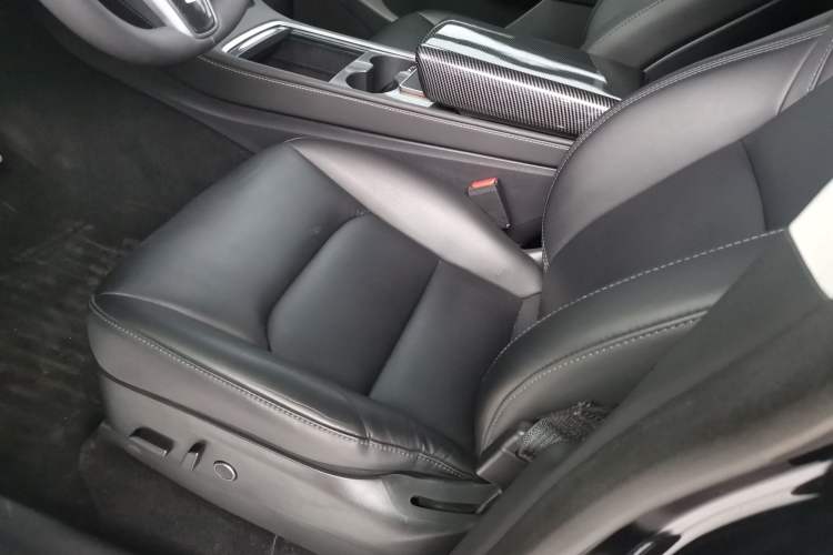 Used Tesla Model Y 2022 Revised Version Rear-Wheel Drive Left Front Seat