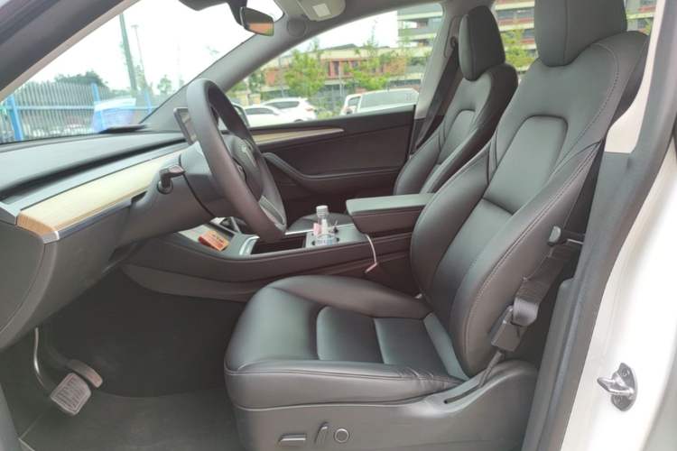 Used Tesla Model Y 2022 Revised Version Long-Range All-Wheel Drive Left Front Seat