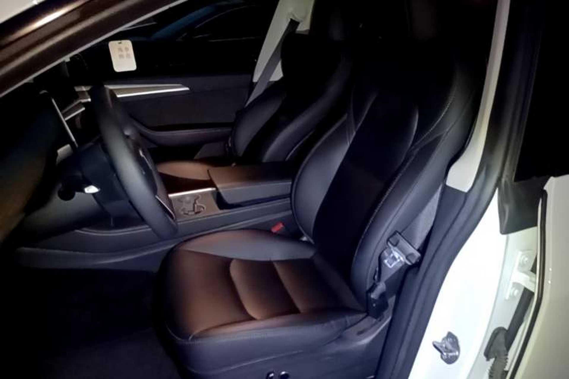 Used Tesla Model Y 2022 Performance High-Performance All-Wheel-Drive Version Left Front Seat