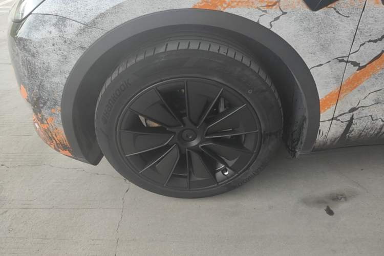 Used Tesla Model Y 2022 Revised Version Long-Range All-Wheel Drive Left Front Wheel Hub