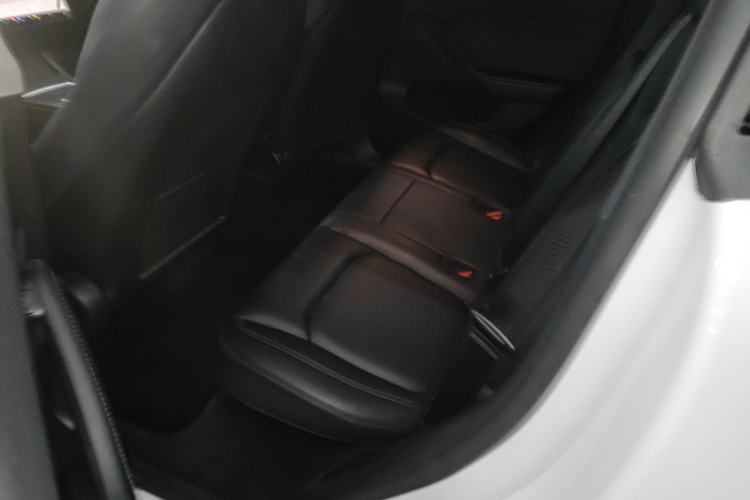 Used Tesla Model Y 2022 Rear-Wheel-Drive Version Left Rear Seat