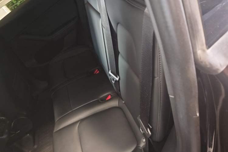 Used Tesla Model Y 2022 Revised Version Rear-Wheel Drive Left Rear Seat