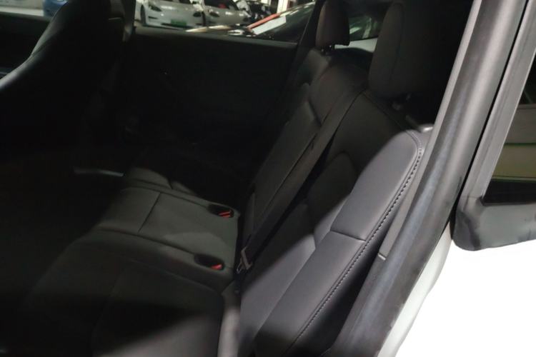 Used Tesla Model Y 2022 Revised Version Long-Range All-Wheel Drive Left Rear Seat