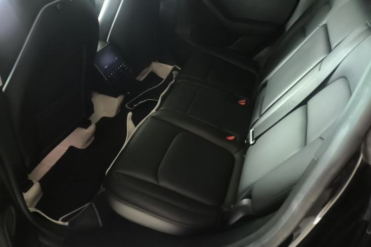 Used Tesla Model Y 2022 Revised Version Rear-Wheel Drive Left Rear Seat