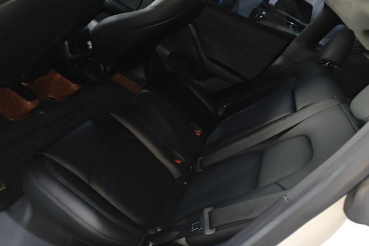 Used Tesla Model Y 2022 Revised Version Rear-Wheel Drive Left Rear Seat