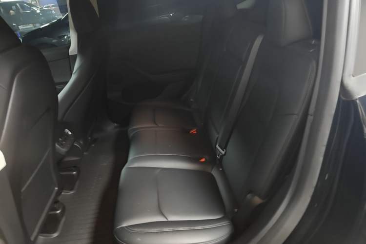 Used Tesla Model Y 2022 Revised Version Rear-Wheel Drive Left Rear Seat