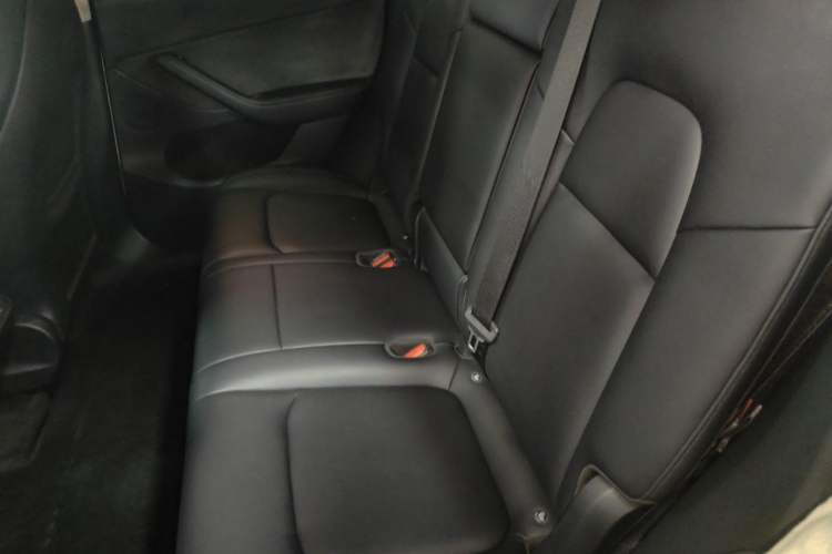 Used Tesla Model Y 2022 Revised Version Rear-Wheel Drive Left Rear Seat