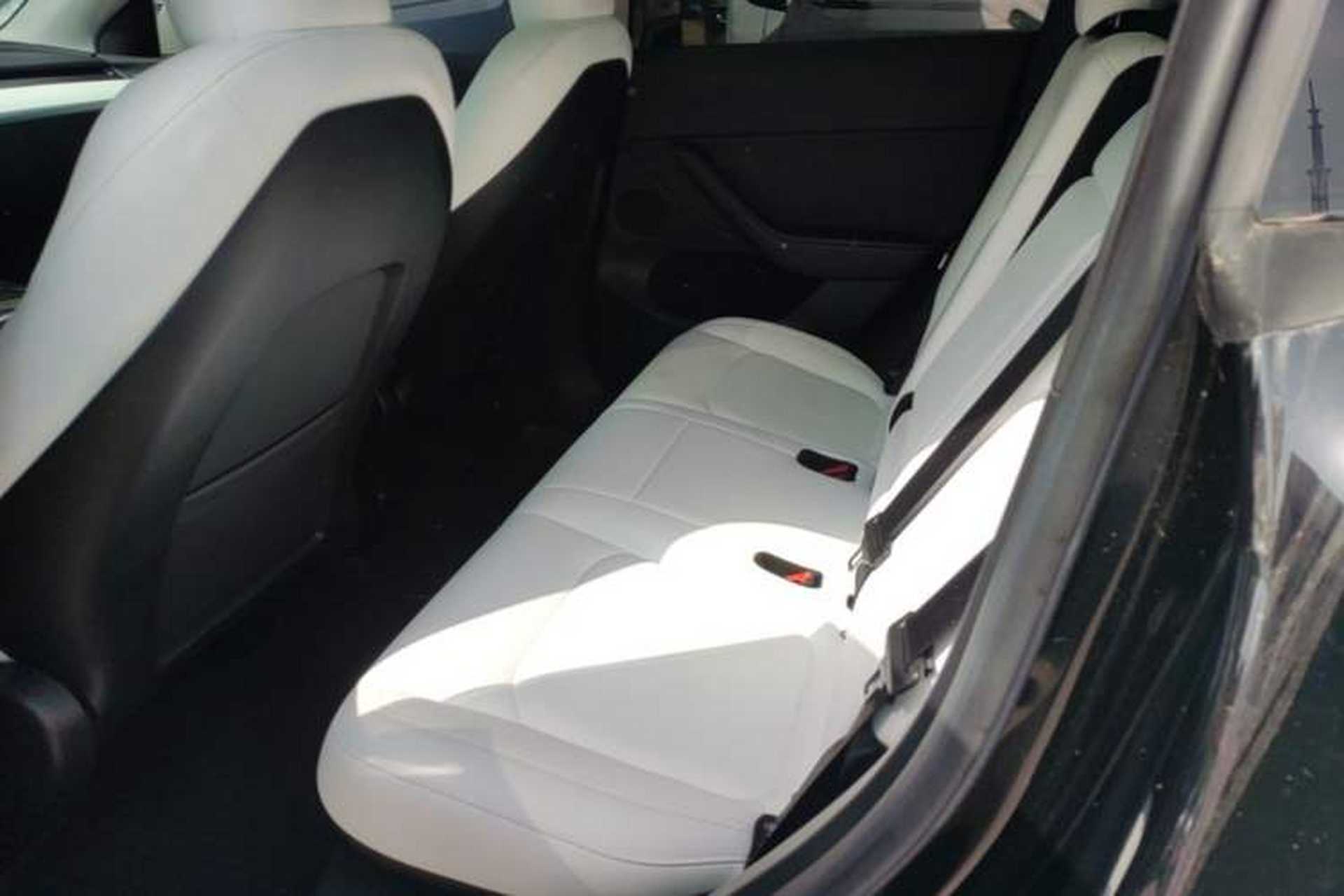 Used Tesla Model Y 2022 Long-Range All-Wheel-Drive Version Left Rear Seat