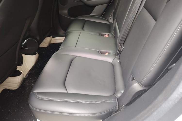 Used Tesla Model Y 2022 Revised Version Rear-Wheel Drive Left Rear Seat