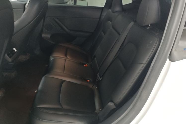 Used Tesla Model Y 2022 Revised Version Rear-Wheel Drive Left Rear Seat