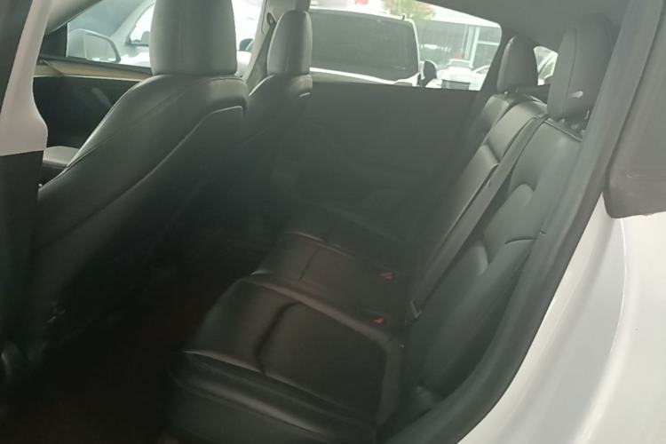 Used Tesla Model Y 2022 Revised Version Long-Range All-Wheel Drive Left Rear Seat