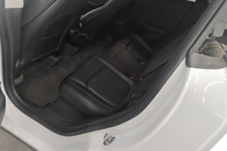 Used Tesla Model Y 2022 Revised Version Rear-Wheel Drive Left Rear Seat
