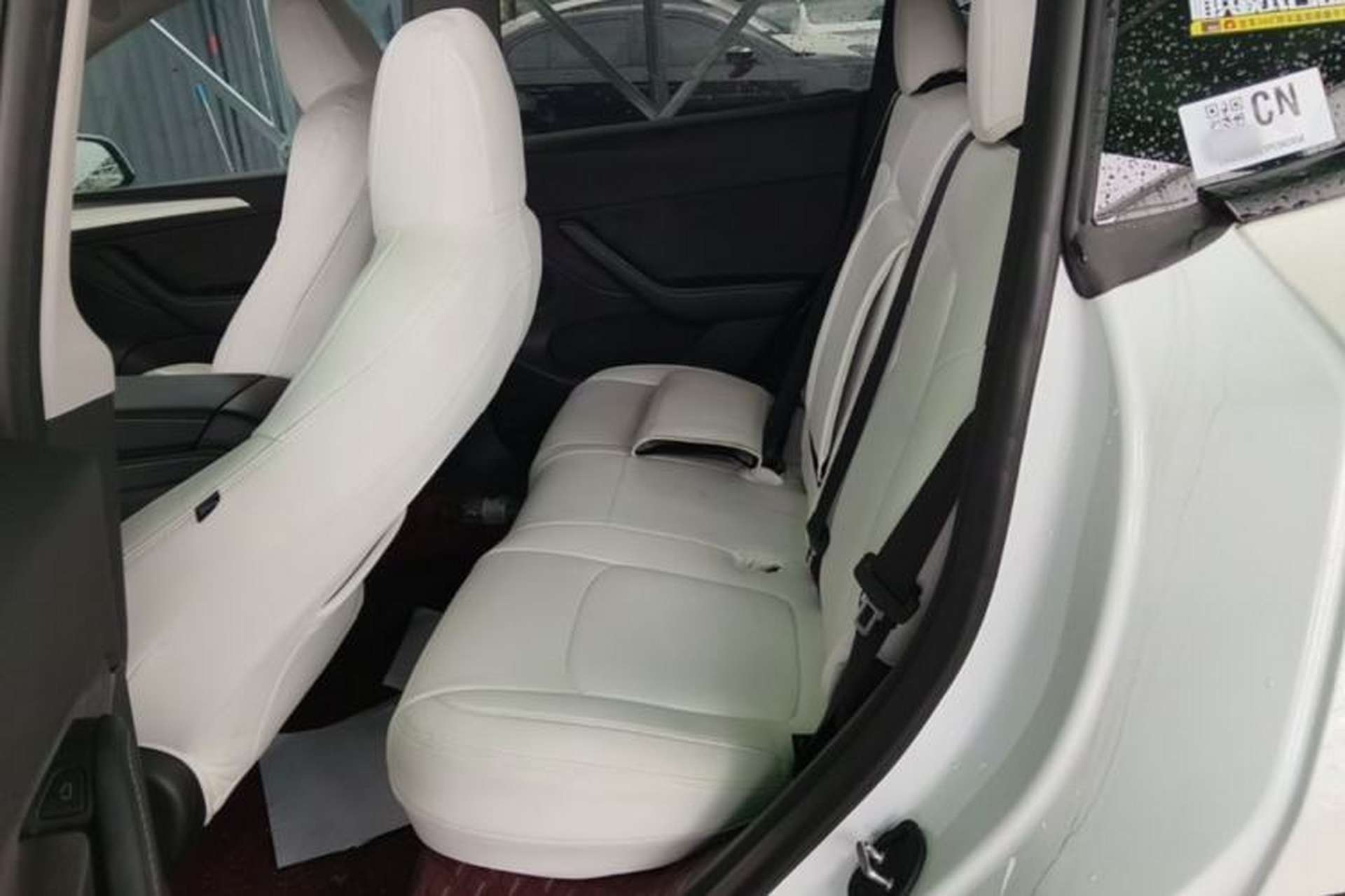 Used Tesla Model Y 2022 Revised Version Rear-Wheel Drive Left Rear Seat