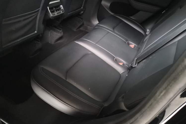 Used Tesla Model Y 2022 Revised Version Rear-Wheel Drive Left Rear Seat