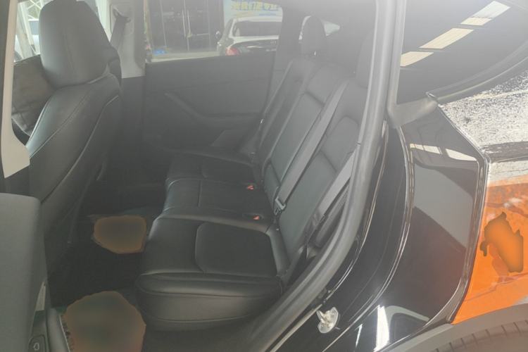 Used Tesla Model Y 2022 Revised Version Long-Range All-Wheel Drive Left Rear Seat