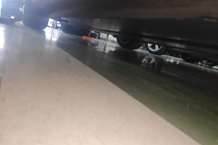 Used Tesla Model Y 2022 Revised Version Rear-Wheel Drive Left Side Sill