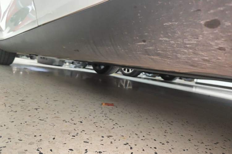 Used Tesla Model Y 2022 Rear-Wheel-Drive Version Left Side Sill