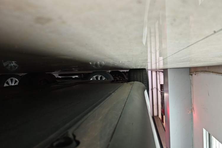 Used Tesla Model Y 2022 Rear-Wheel-Drive Version Left Side Sill