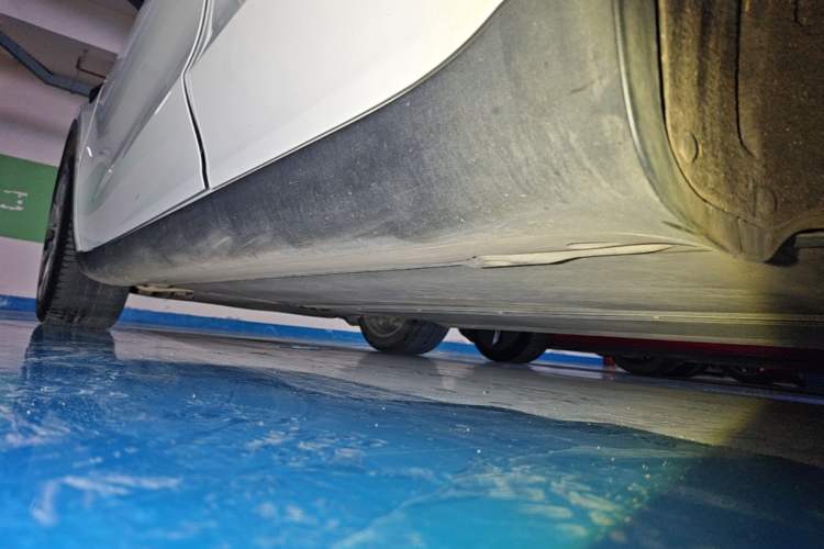 Used Tesla Model Y 2022 Revised Version Rear-Wheel Drive Left Side Sill