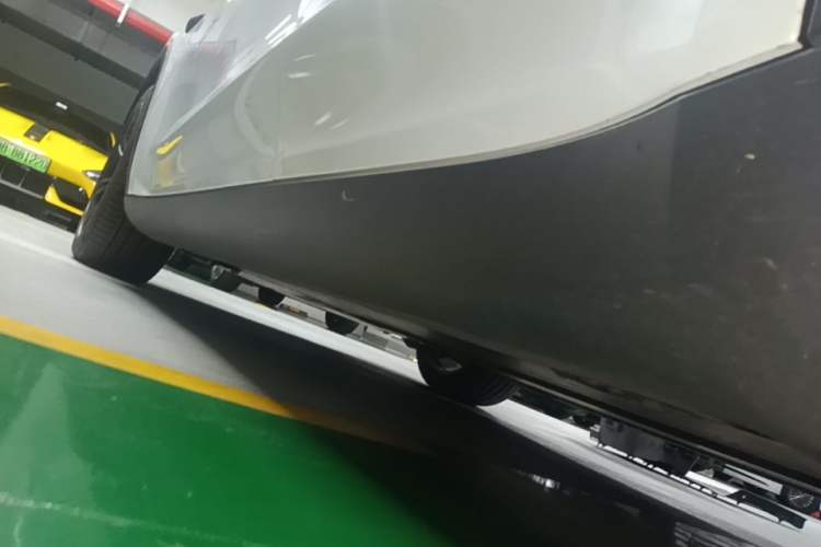 Used Tesla Model Y 2022 Revised Version Rear-Wheel Drive Left Side Sill