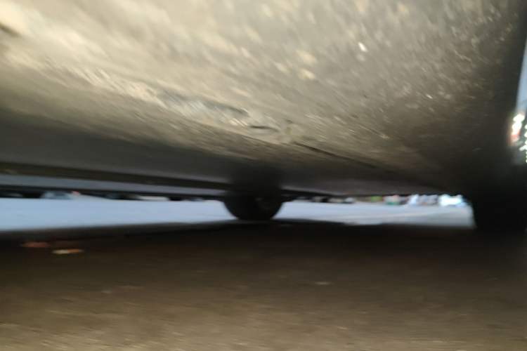 Used Tesla Model Y 2022 Rear-Wheel-Drive Version Left Side Sill