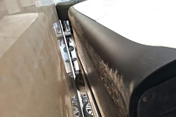 Used Tesla Model Y 2022 Rear-Wheel-Drive Version Left Side Sill