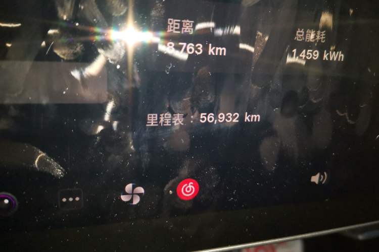 Used Tesla Model Y 2022 Revised Version Rear-Wheel Drive Odometer Close Up