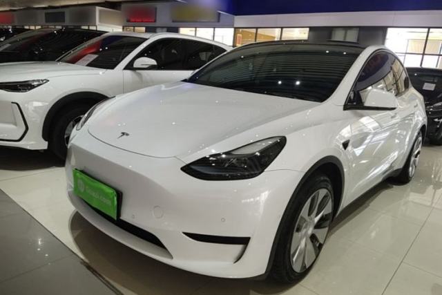 Used Tesla Model Y 2022 Rear-Wheel-Drive Version