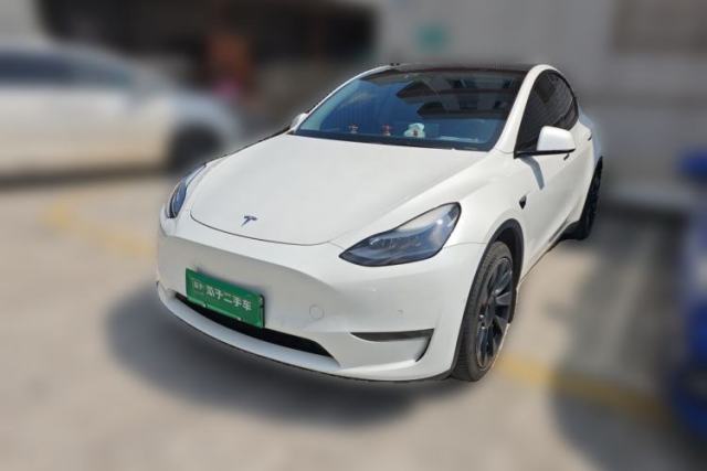 Used Tesla Model Y 2022 Long-Range All-Wheel-Drive Version