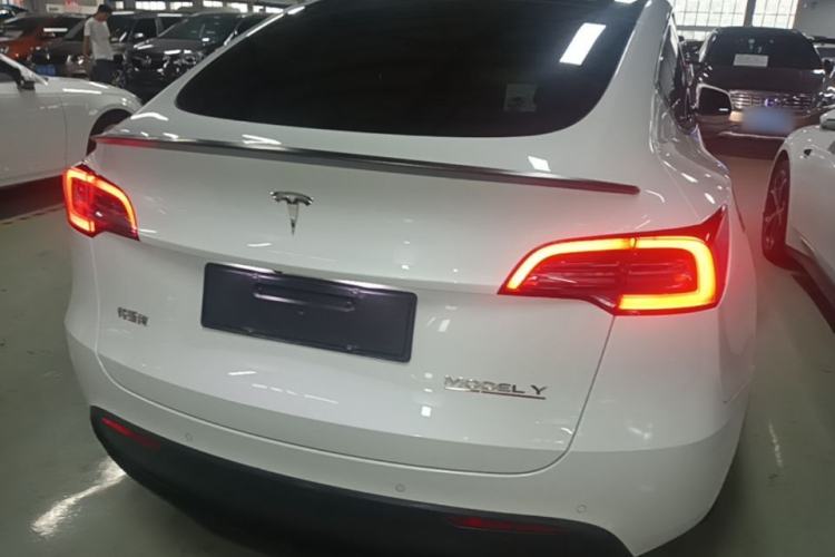 Used Tesla Model Y 2022 Performance High-Performance All-Wheel-Drive Version Rear