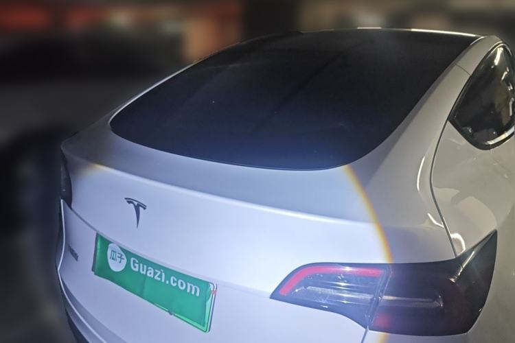 Used Tesla Model Y 2022 Long-Range All-Wheel-Drive Version Rear
