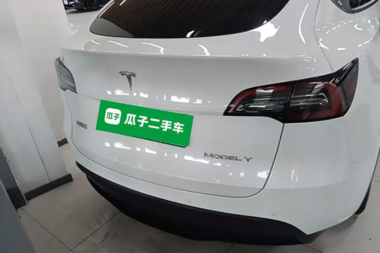 Used Tesla Model Y 2022 Rear-Wheel-Drive Version Rear