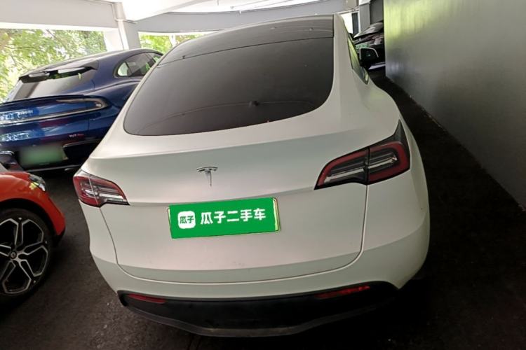 Used Tesla Model Y 2022 Long-Range All-Wheel-Drive Version Rear