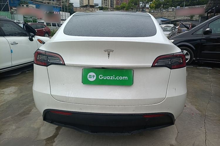 Used Tesla Model Y 2022 Long-Range All-Wheel-Drive Version Rear