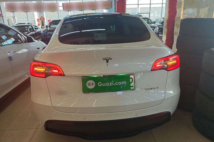 Used Tesla Model Y 2022 Long-Range All-Wheel-Drive Version Rear
