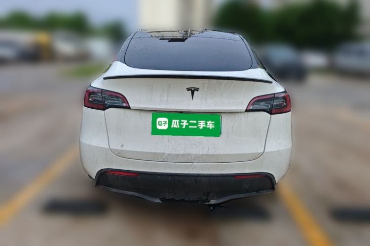 Used Tesla Model Y 2022 Long-Range All-Wheel-Drive Version Rear