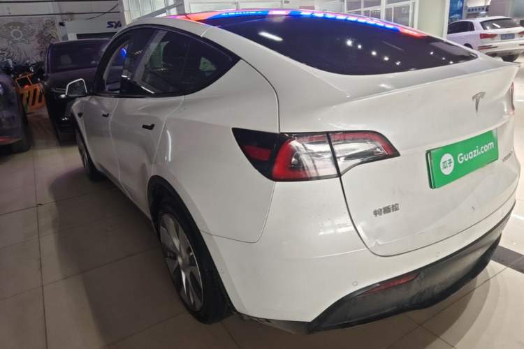 Used Tesla Model Y 2022 Rear-Wheel-Drive Version Rear Left 45 Deg