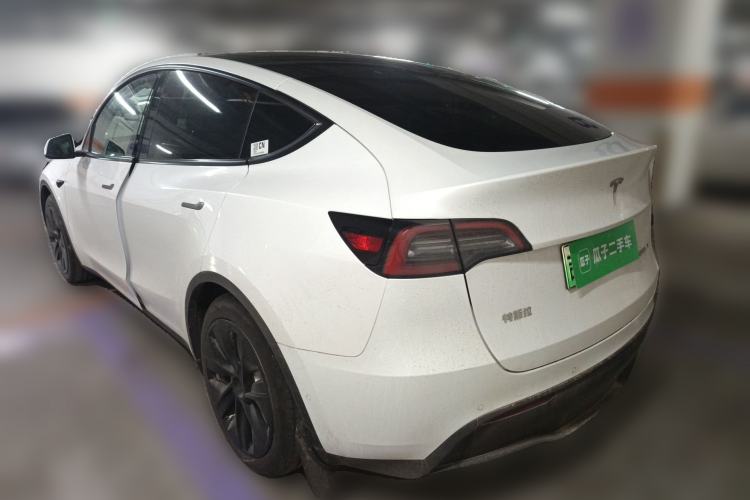 Used Tesla Model Y 2022 Rear-Wheel-Drive Version Rear Left 45 Deg