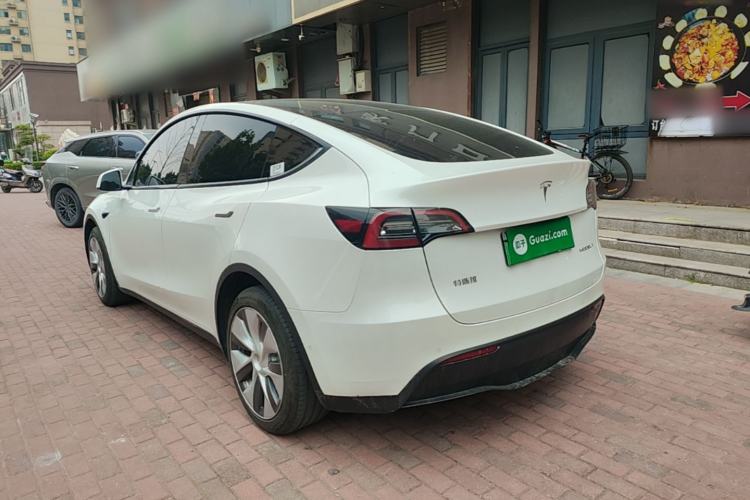 Used Tesla Model Y 2022 Long-Range All-Wheel-Drive Version Rear Left 45 Deg
