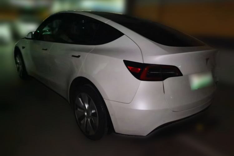 Used Tesla Model Y 2022 Rear-Wheel-Drive Version Rear Left 45 Deg
