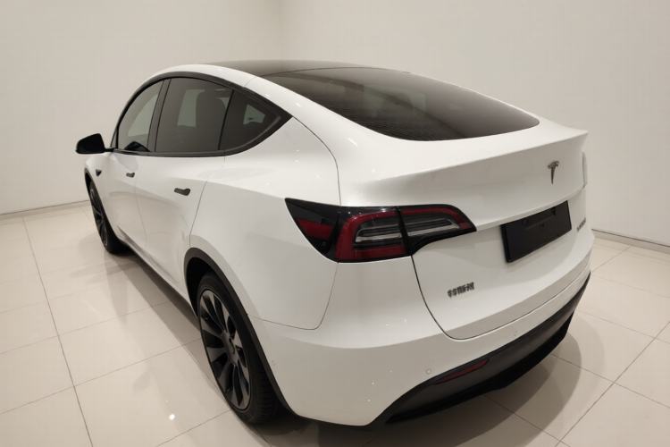 Used Tesla Model Y 2022 Rear-Wheel-Drive Version Rear Left 45 Deg