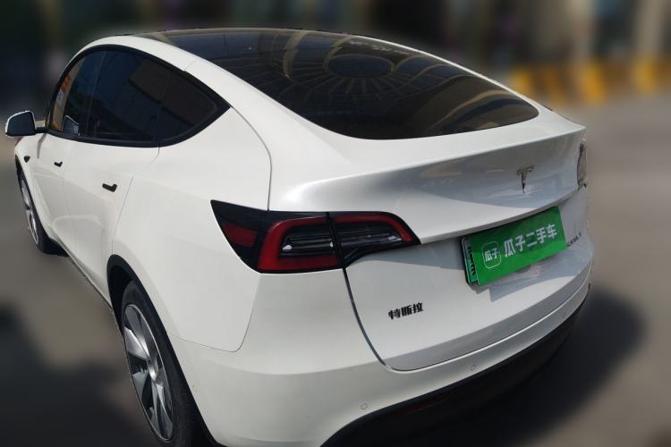 Used Tesla Model Y 2022 Rear-Wheel-Drive Version Rear Left 45 Deg