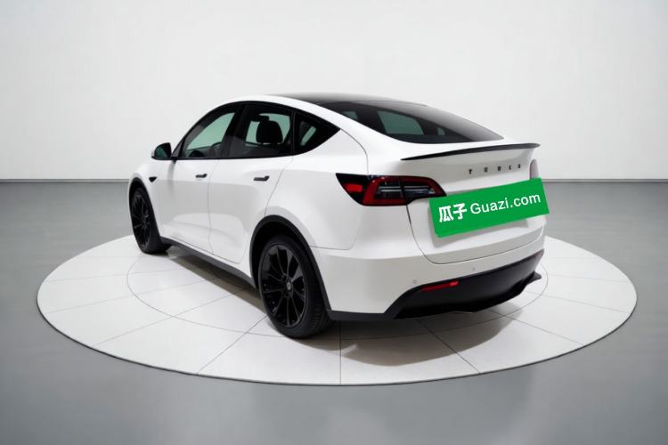 Used Tesla Model Y 2022 Rear-Wheel-Drive Version Rear Left 45 Deg