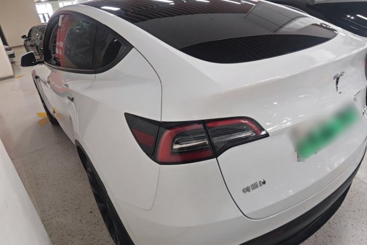 Used Tesla Model Y 2022 Rear-Wheel-Drive Version Rear Left 45 Deg