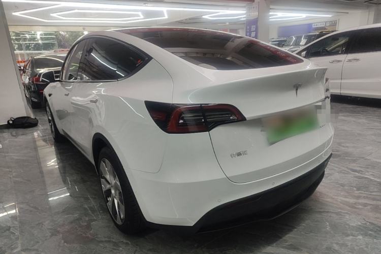 Used Tesla Model Y 2022 Rear-Wheel-Drive Version Rear Left 45 Deg
