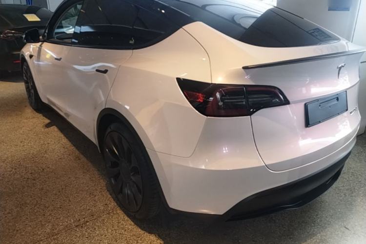 Used Tesla Model Y 2022 Performance High-Performance All-Wheel-Drive Version Rear Left 45 Deg