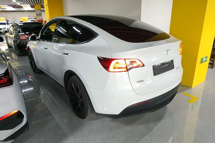 Used Tesla Model Y 2022 Revised Version Rear-Wheel Drive Rear Left 45 Deg
