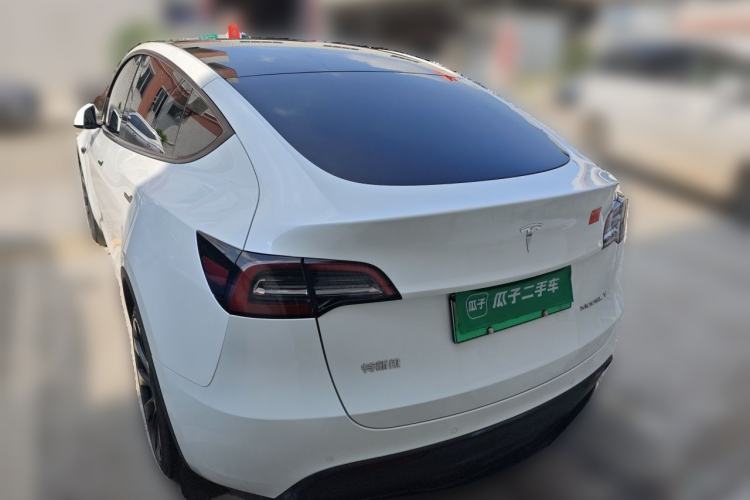 Used Tesla Model Y 2022 Long-Range All-Wheel-Drive Version Rear Left 45 Deg