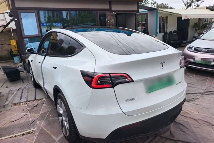 Used Tesla Model Y 2022 Rear-Wheel-Drive Version Rear Left 45 Deg